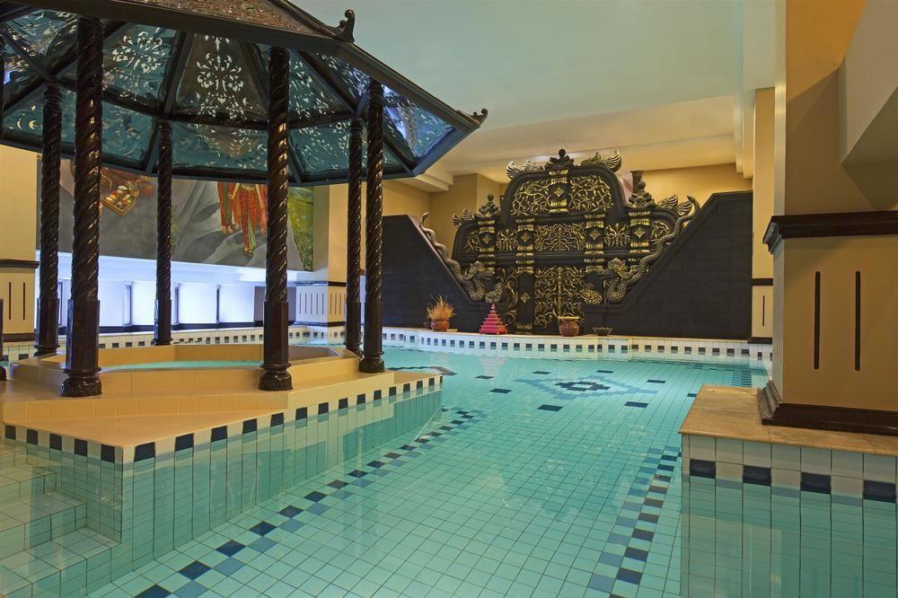Mustika Yogyakarta Resort And Spa Maguwo Dış mekan fotoğraf